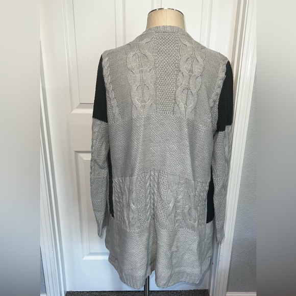 Kate & Mallory Cardigan - Picture 2 of 3